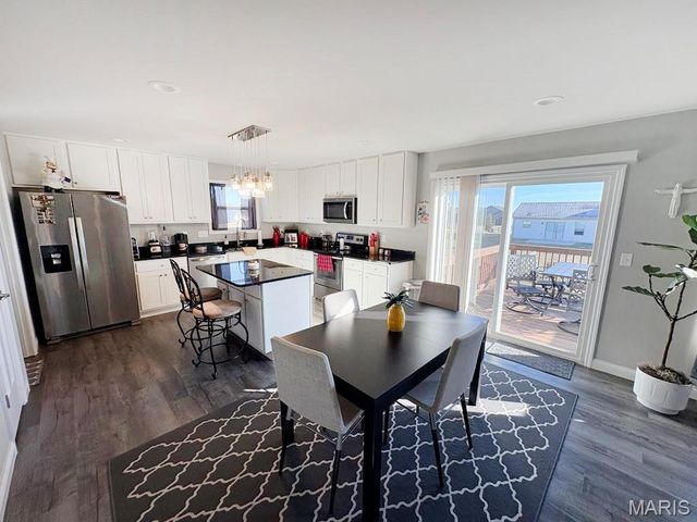 600 Split Rail Court, Wright City, MO 63390