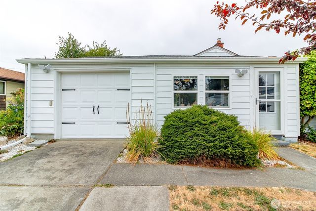1005 E 57th Street, Tacoma, WA 98404