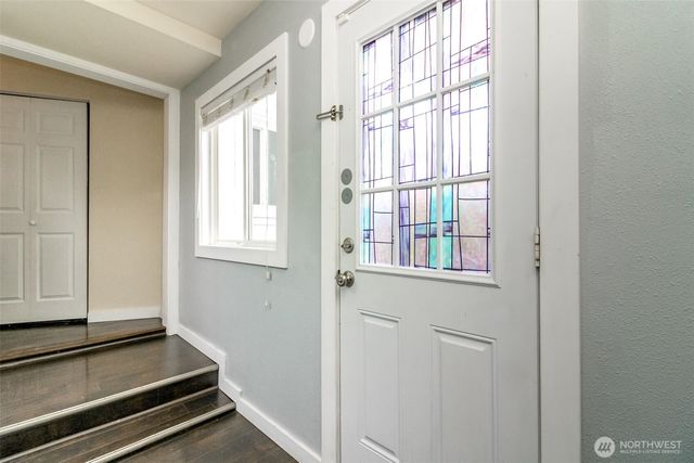 1005 E 57th Street, Tacoma, WA 98404