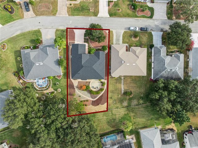 4803 SAWGRASS LAKE CIRCLE, Leesburg, FL 34748