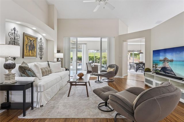 4803 SAWGRASS LAKE CIRCLE, Leesburg, FL 34748