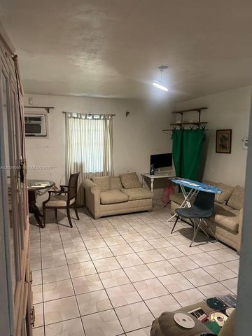 12555 NW 10th Ave, North Miami, FL 33168