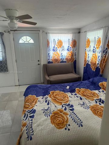 12555 NW 10th Ave, North Miami, FL 33168