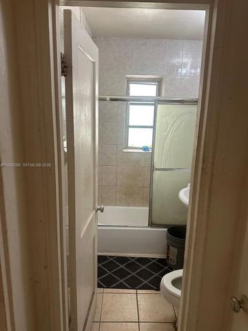 12555 NW 10th Ave, North Miami, FL 33168