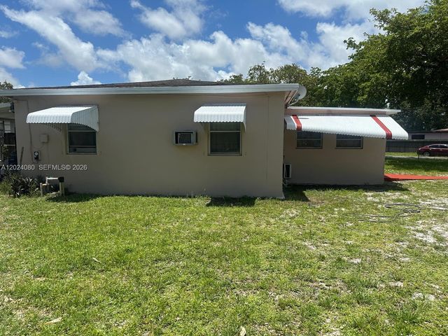 12555 NW 10th Ave, North Miami, FL 33168
