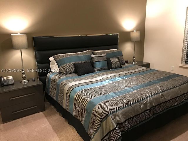 8987 SHINE DRIVE, Kissimmee, FL 34747