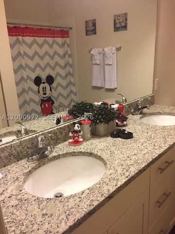 8987 SHINE DRIVE, Kissimmee, FL 34747