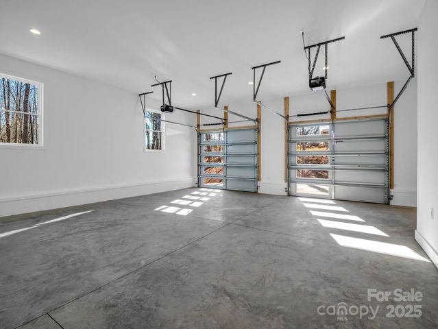 135 Hilltop Street, Morganton, NC 28655