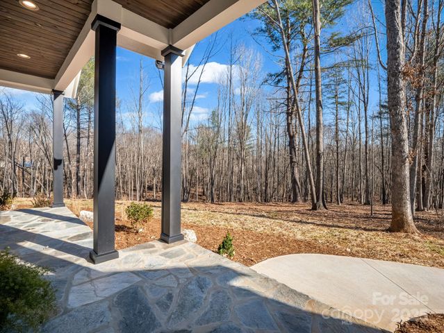 135 Hilltop Street, Morganton, NC 28655