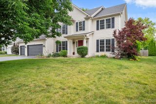 529 Hammer Lane, North Aurora, IL 60542