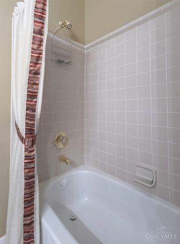 6416 Eagleview Drive, Mason, OH 45040