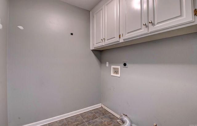 4100 Austin Lakes Circle, Sherwood, AR 72120