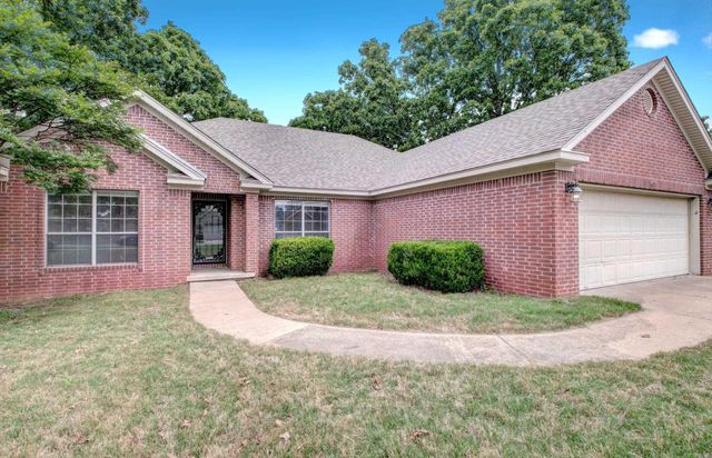 4100 Austin Lakes Circle, Sherwood, AR 72120