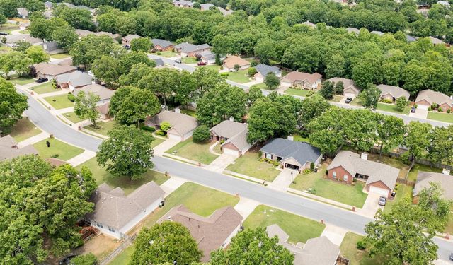 4100 Austin Lakes Circle, Sherwood, AR 72120