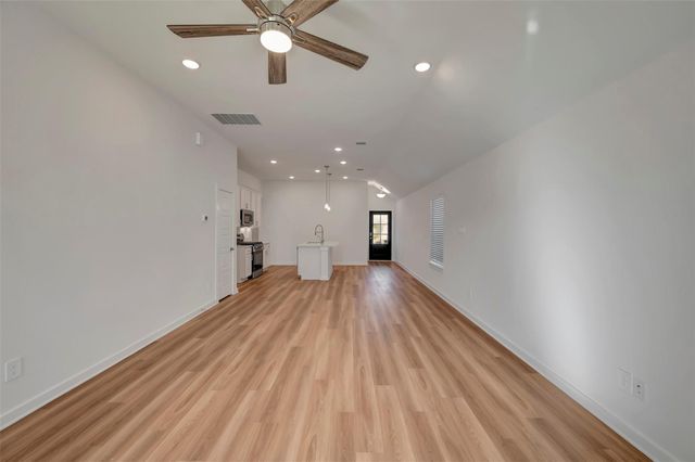 10337 Navarro Path, Montgomery, TX 77316