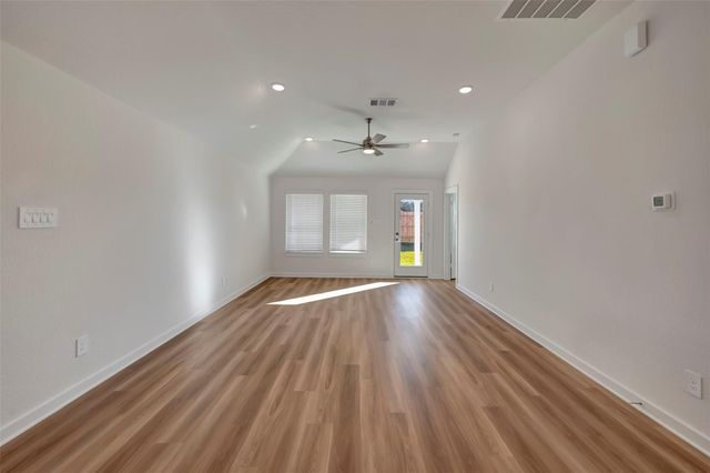 10337 Navarro Path, Montgomery, TX 77316