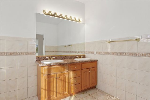 208 E Newmark Avenue, Monterey Park, CA 91755