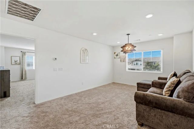 6882 Keyway Court, Jurupa Valley, CA 91752