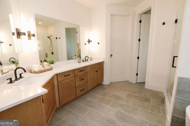 93 North Shore at Redwine Drive, Newnan, GA 30263