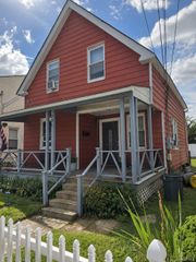 291 Clinton Avenue, Cedarhurst, NY 11516