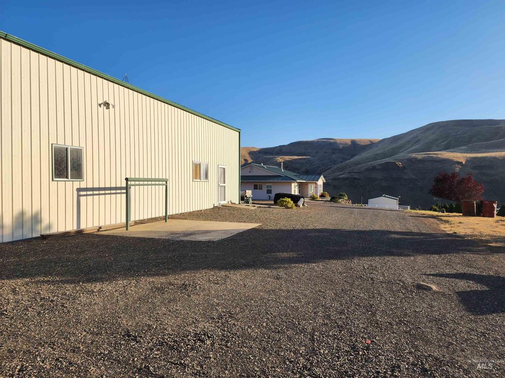 2871 Hwy 12 E, Clarkston, WA 99403 photo 9