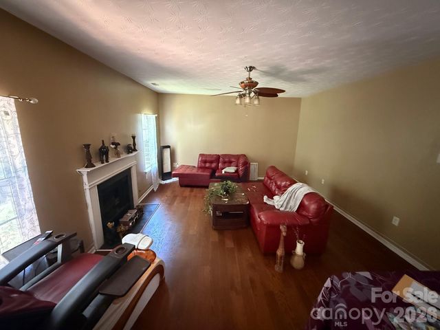 5102 Eagle Creek Drive, Charlotte, NC 28269