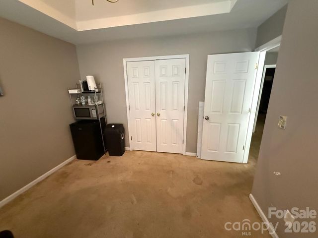5102 Eagle Creek Drive, Charlotte, NC 28269