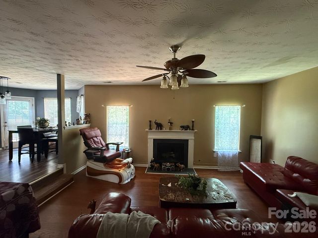 5102 Eagle Creek Drive, Charlotte, NC 28269