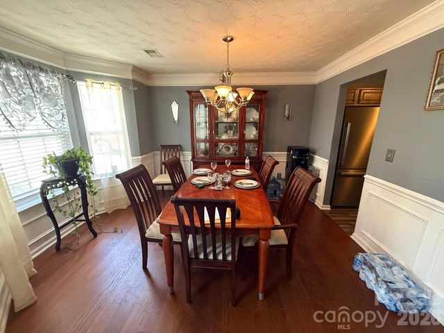5102 Eagle Creek Drive, Charlotte, NC 28269