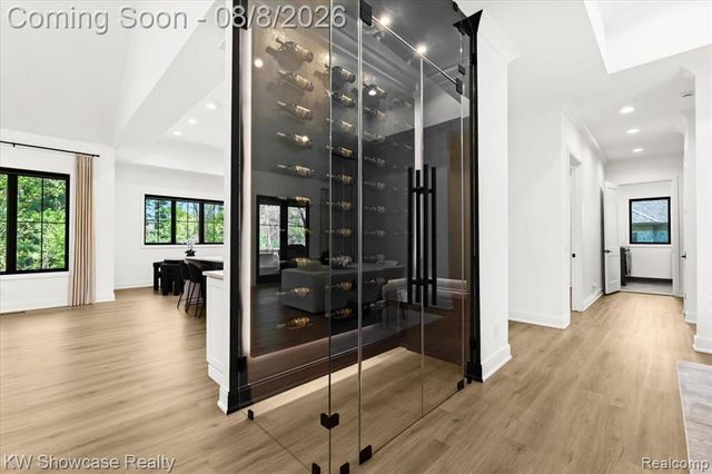 910 Hill Hollow Lane, Milford, MI 48381