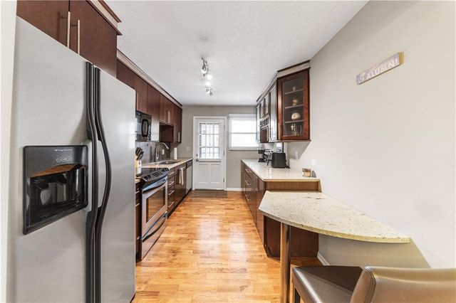 4616 HOLLY Street 3, Kansas City, MO 64112