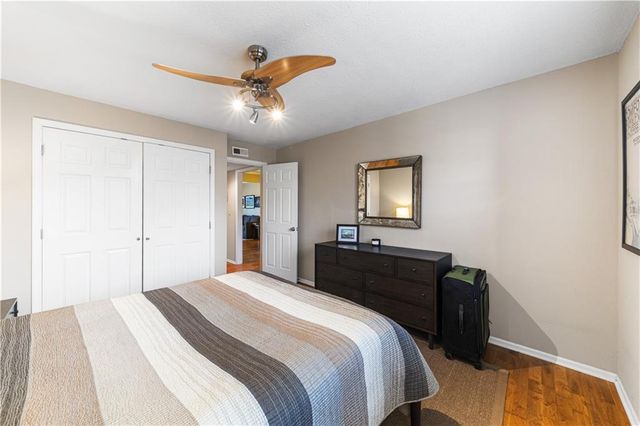 4616 HOLLY Street 3, Kansas City, MO 64112