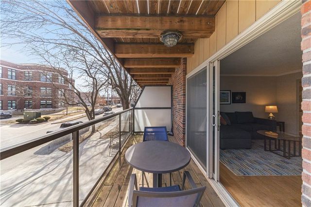 4616 HOLLY Street 3, Kansas City, MO 64112