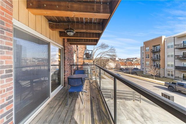 4616 HOLLY Street 3, Kansas City, MO 64112