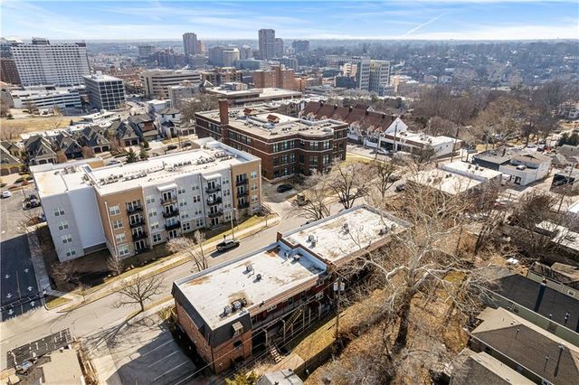 4616 HOLLY Street 3, Kansas City, MO 64112