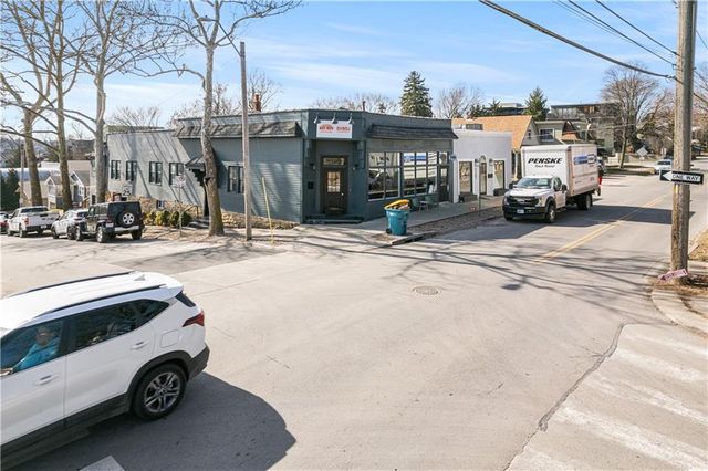 4616 HOLLY Street 3, Kansas City, MO 64112