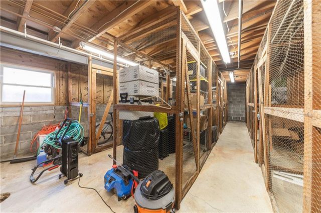 4616 HOLLY Street 3, Kansas City, MO 64112