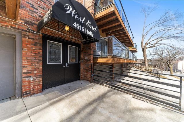 4616 HOLLY Street 3, Kansas City, MO 64112
