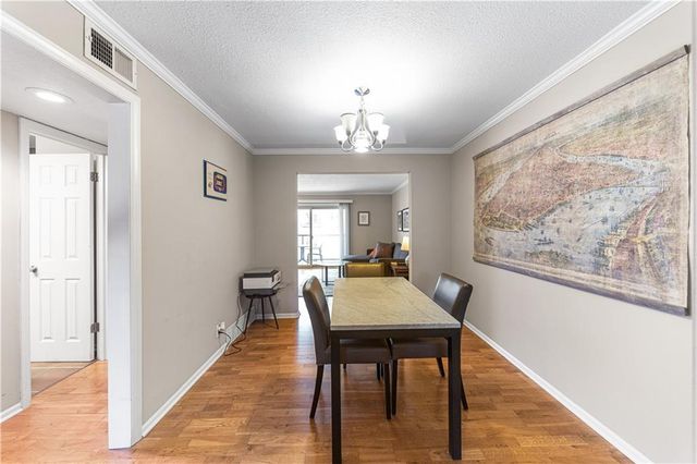 4616 HOLLY Street 3, Kansas City, MO 64112