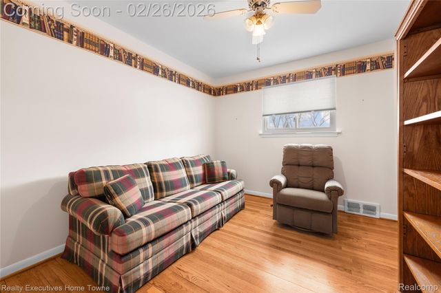 4611 E 13 Mile Road, Warren, MI 48092