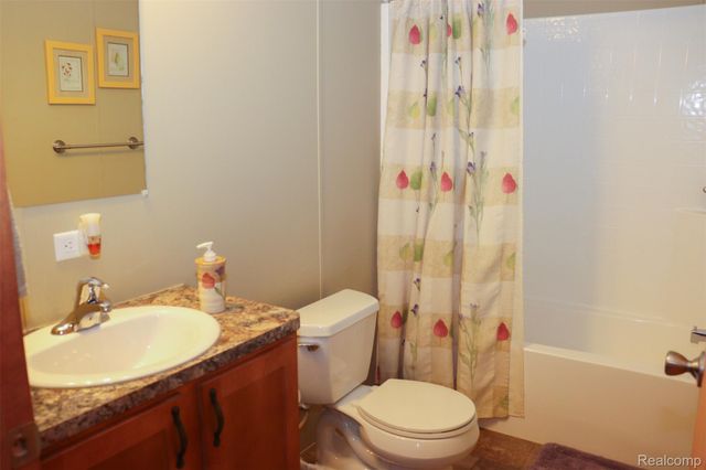 501 Kinloch, Monroe, MI 48182