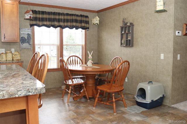 501 Kinloch, Monroe, MI 48182