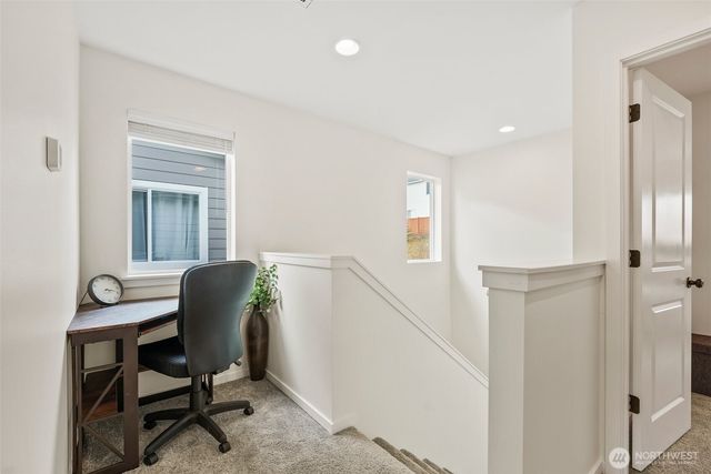 10049 Kings Landing Avenue NW, Bremerton, WA 98311