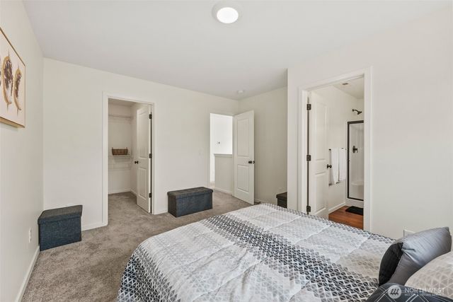 10049 Kings Landing Avenue NW, Bremerton, WA 98311