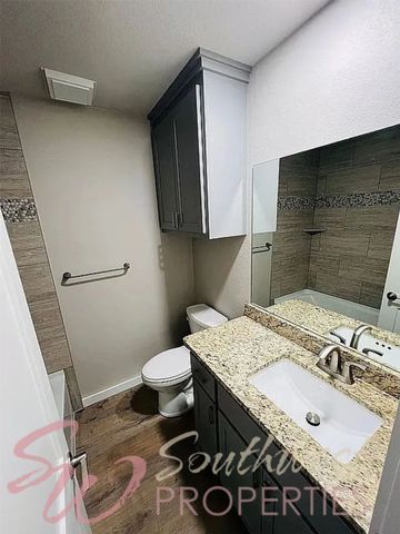 2605 W Highland Drive, Granbury, TX 76049