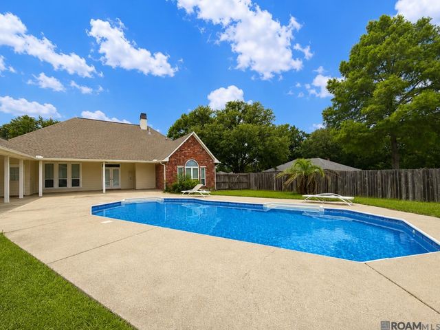 14052 A Poirrier Rd, Gonzales, LA 70737
