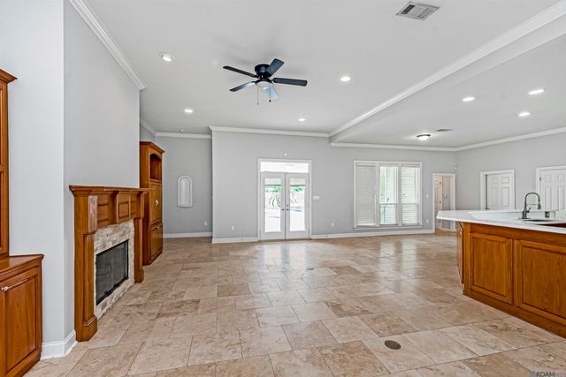 14052 A Poirrier Rd, Gonzales, LA 70737