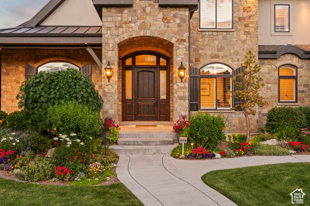 6547 W NORMANDY WAY, Highland, UT 84003