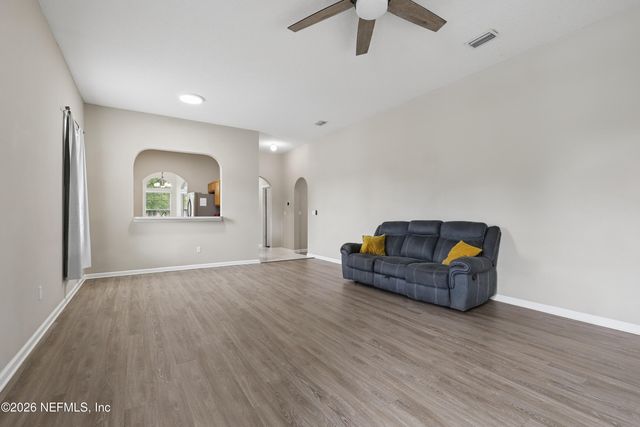11242 PANTHER CREEK Parkway, Jacksonville, FL 32221
