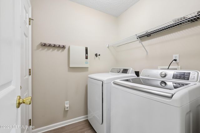 11242 PANTHER CREEK Parkway, Jacksonville, FL 32221